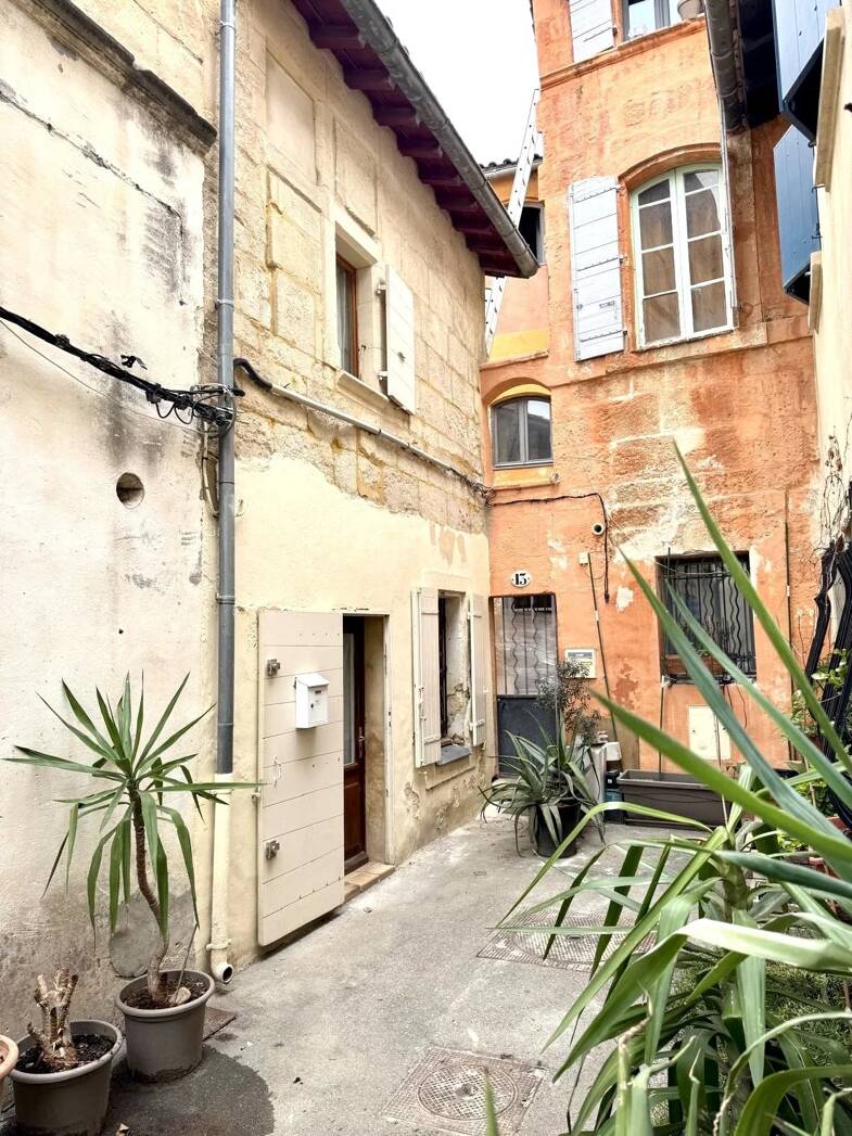 Maison à vendre 149 000 € 2 pièces 1 chambre 36 m² Centre Ville-La Roquette Arles 13200