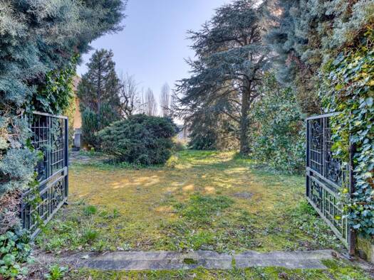 Terrain constructible à vendre 345 000 € 1 130 m² de terrain Écully 69130