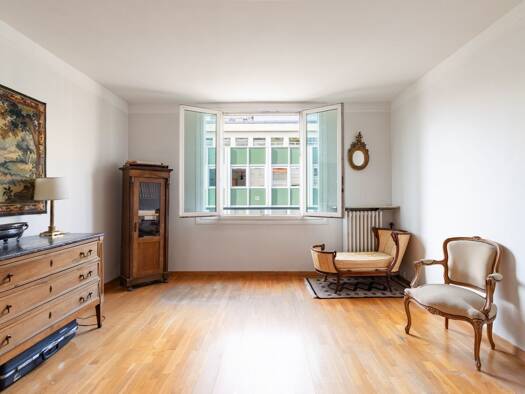 Appartement à vendre 560 000 € 3 pièces 2 chambres 65 m² Étage 4/8 Paris 14ème arrondissement 75014