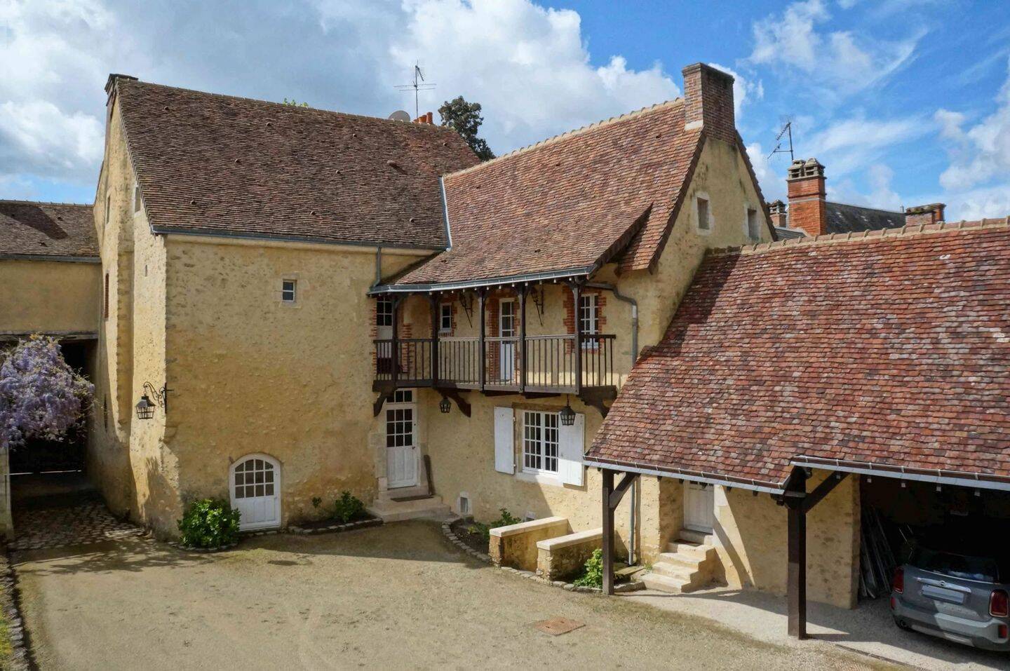 Maison 300 m² · à Saint-Maixent · 300 m² · 395 000 €
