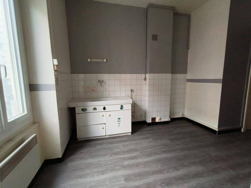 Appartement 1 pièce 38 m² · à Villeurbanne · 38 m² · 449 €