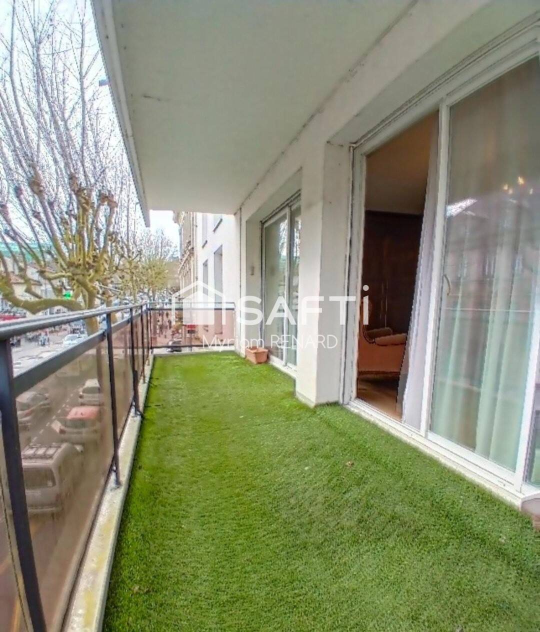 Appartement 4 pièces 101 m² · à Saintes · 101 m² · 181 000 €