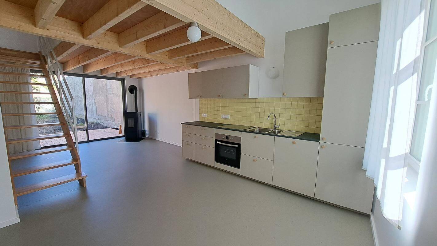 Maison 4 pièces 74 m² · à Orléans · 73,5 m² · 1 009 €/mois