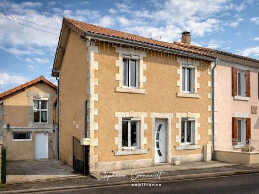 Maison à vendre 179 800 € 6 pièces 3 chambres 160 m² 308 m² de terrain Sud Saint-Astier 24110