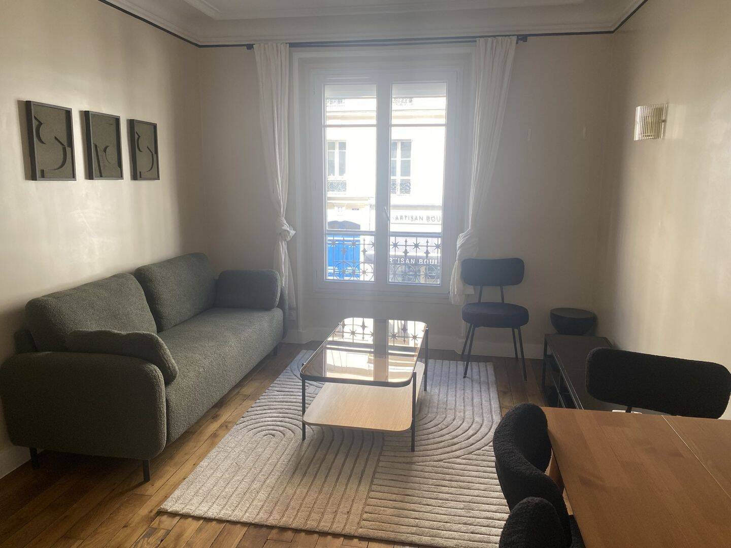 Appartement 2 pièces 38 m² · à Paris 18ème Arrondissement · 37,8 m² · 1 484 €