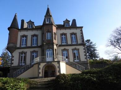 Château à vendre 855 000 € 11 pièces 5 chambres 350 m² 18 600 m² de terrain La Roche-Maurice 29800
