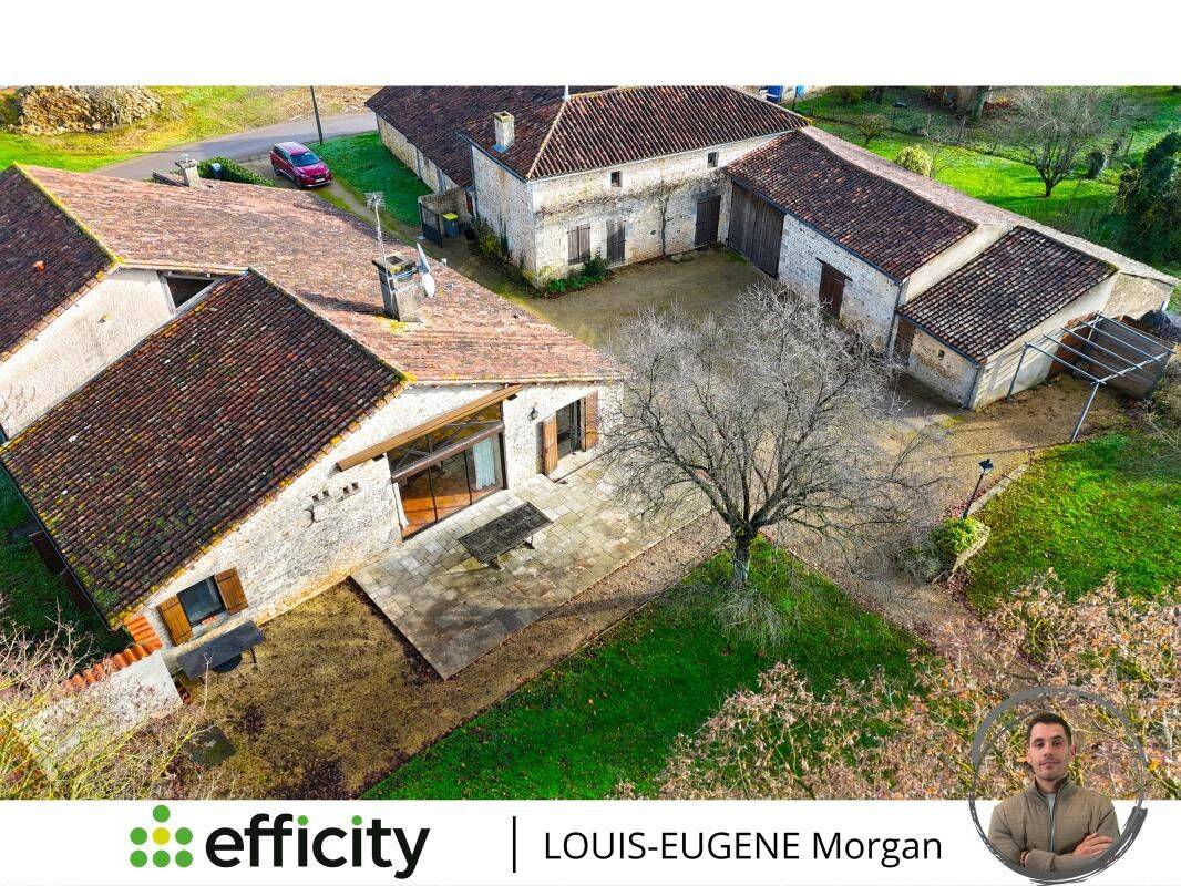 Maison 7 pièces 259 m² · à Magné · 259 m² · 357 000 €