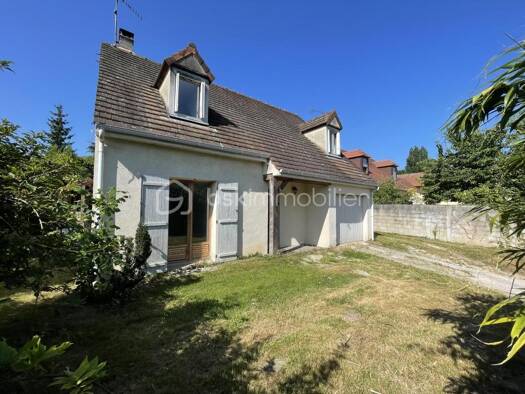 Maison à vendre 365 000 € 5 pièces 4 chambres 92 m² 606 m² de terrain Nord Bois-le-Roi 77590