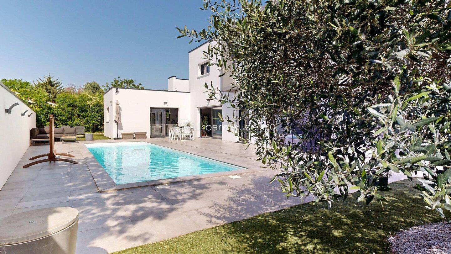 Maison 8 pièces 220 m² · à Toulouse · 220 m² · 849 000 €