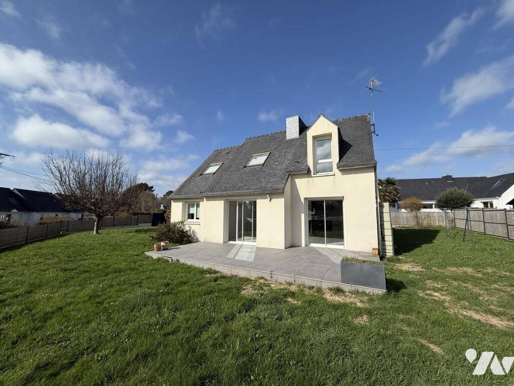 Maison 6 pièces 94 m² · à Ploemel · 94 m² · 371 500 €