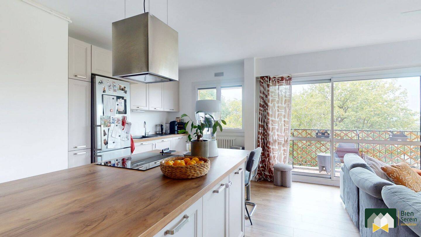 Appartement 3 pièces 70 m² · à Chartres · 69,8 m² · 159 900 €