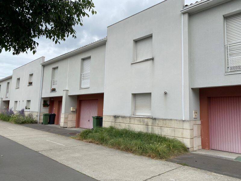 Maison 4 pièces 92 m² · à Bègles · 92 m² · 1 270 €/mois