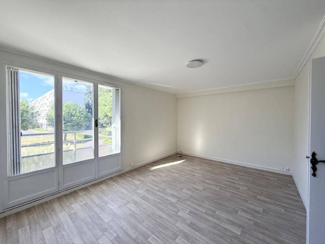 Appartement 5 pièces 87 m² · à Orléans · 87 m² · 900 €/mois