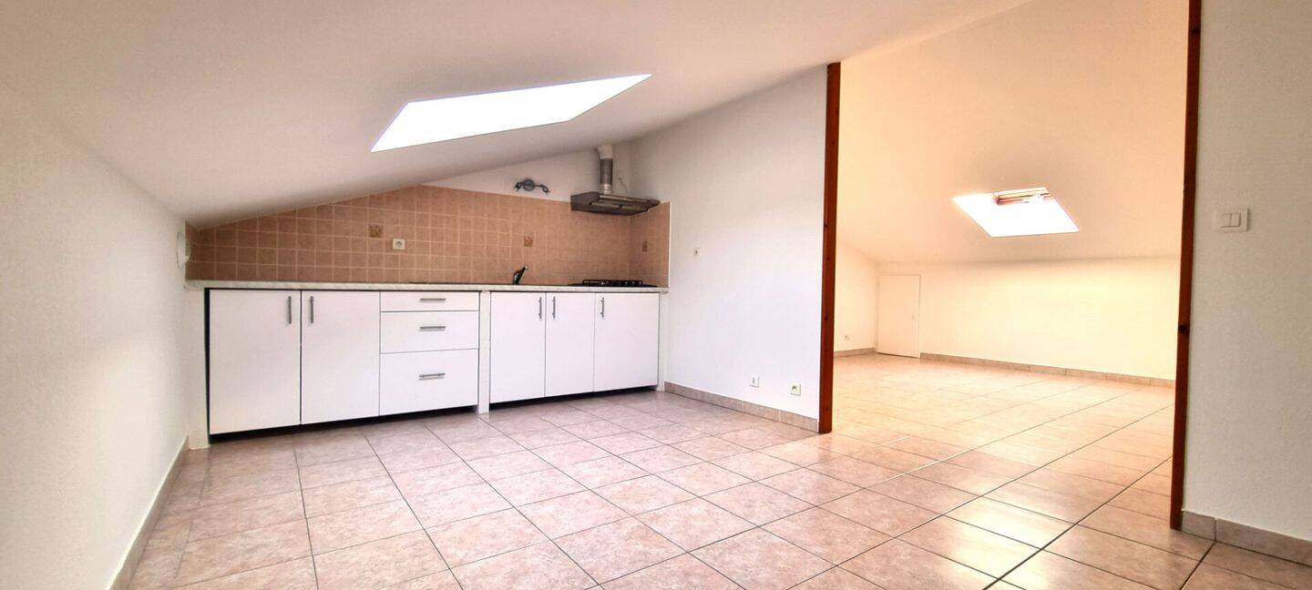 Appartement 2 pièces 27 m² · à Lucciana · 27 m² · 500 €