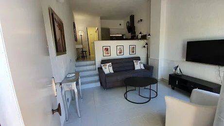 Appartement 1 pièce 30 m² · à Antibes · 30 m² · 900 €