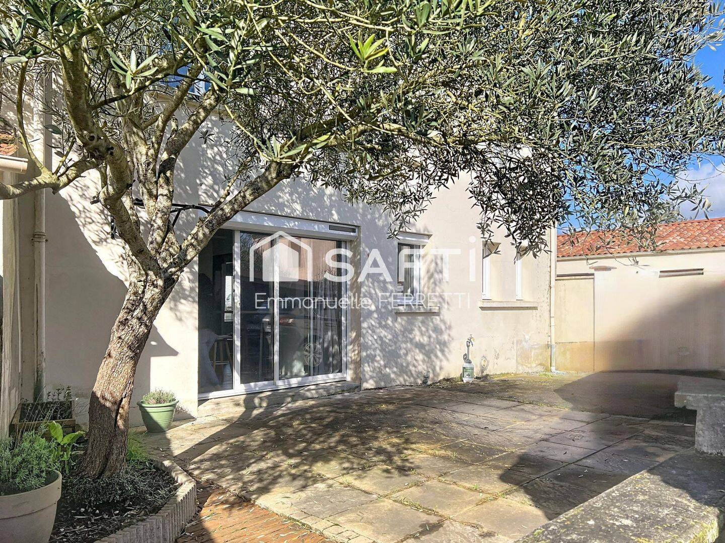 Maison 6 pièces 151 m² · à Angles · 151 m² · 224 800 €