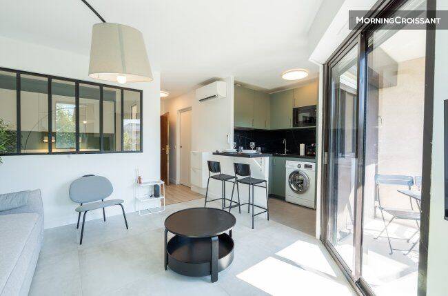 Appartement 2 pièces 28 m² · à Antibes · 28 m² · 1 049 €