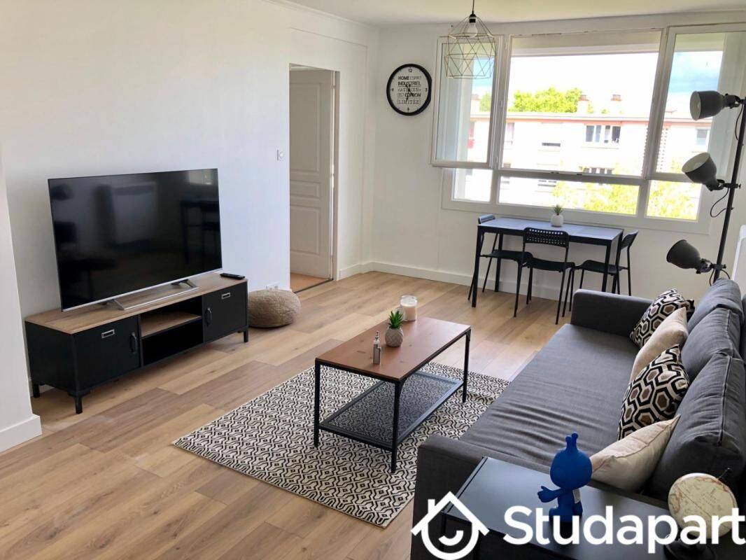 1 pièce 12 m² · à Pessac · 12 m² · 500 €/mois