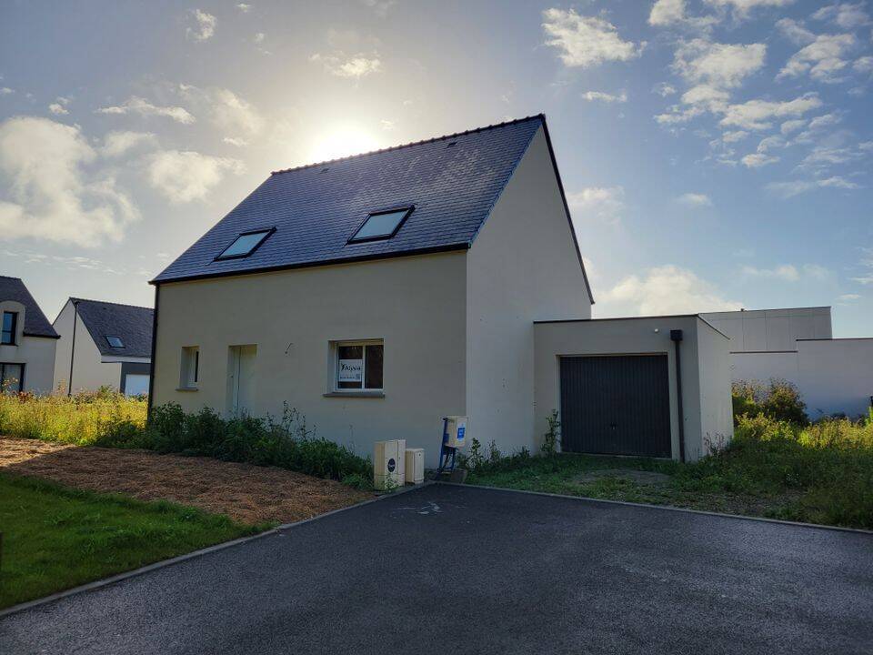 Maison 4 pièces 91 m² · à Plouhinec · 91 m² · 1 100 €