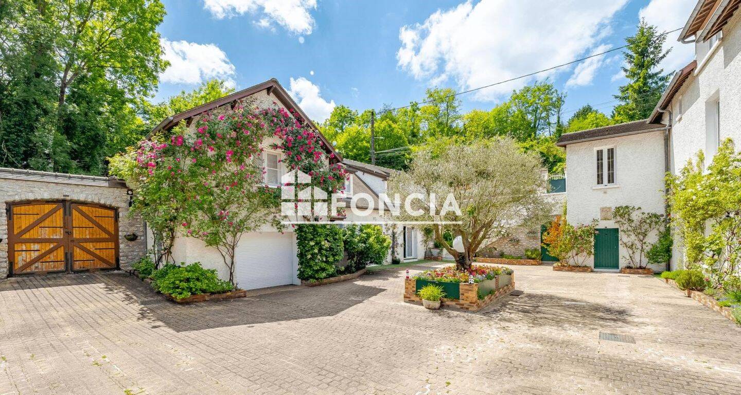 Maison 12 pièces 380 m² · à Le Malesherbois · 380 m² · 1 800 000 €