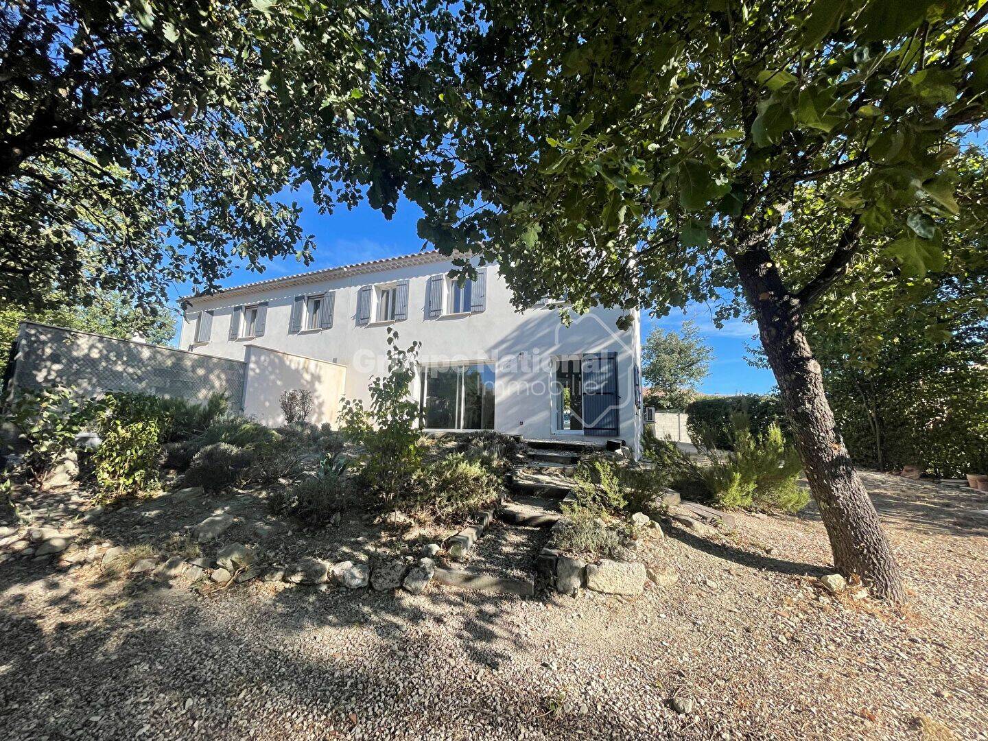 Appartement 5 pièces 89 m² · à Blauvac · 88,9 m² · 990 €/mois