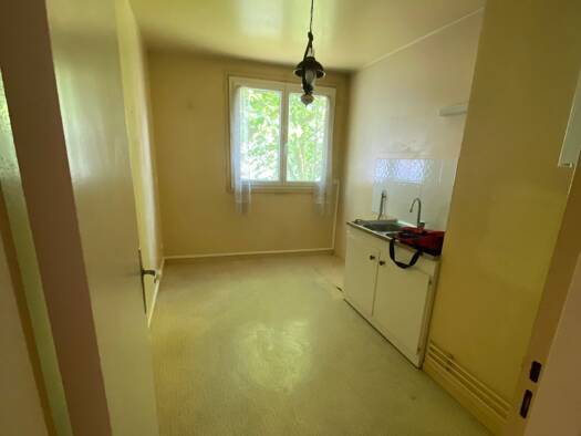 Appartement à louer 1 270 € 3 pièces 2 chambres 67 m² Étage 1/4 Bon Secours Senlis 60300