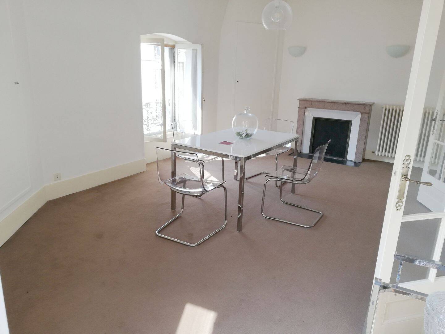 Appartement 4 pièces 112 m² · à Aix-les-Bains · 111,5 m² · 970 €