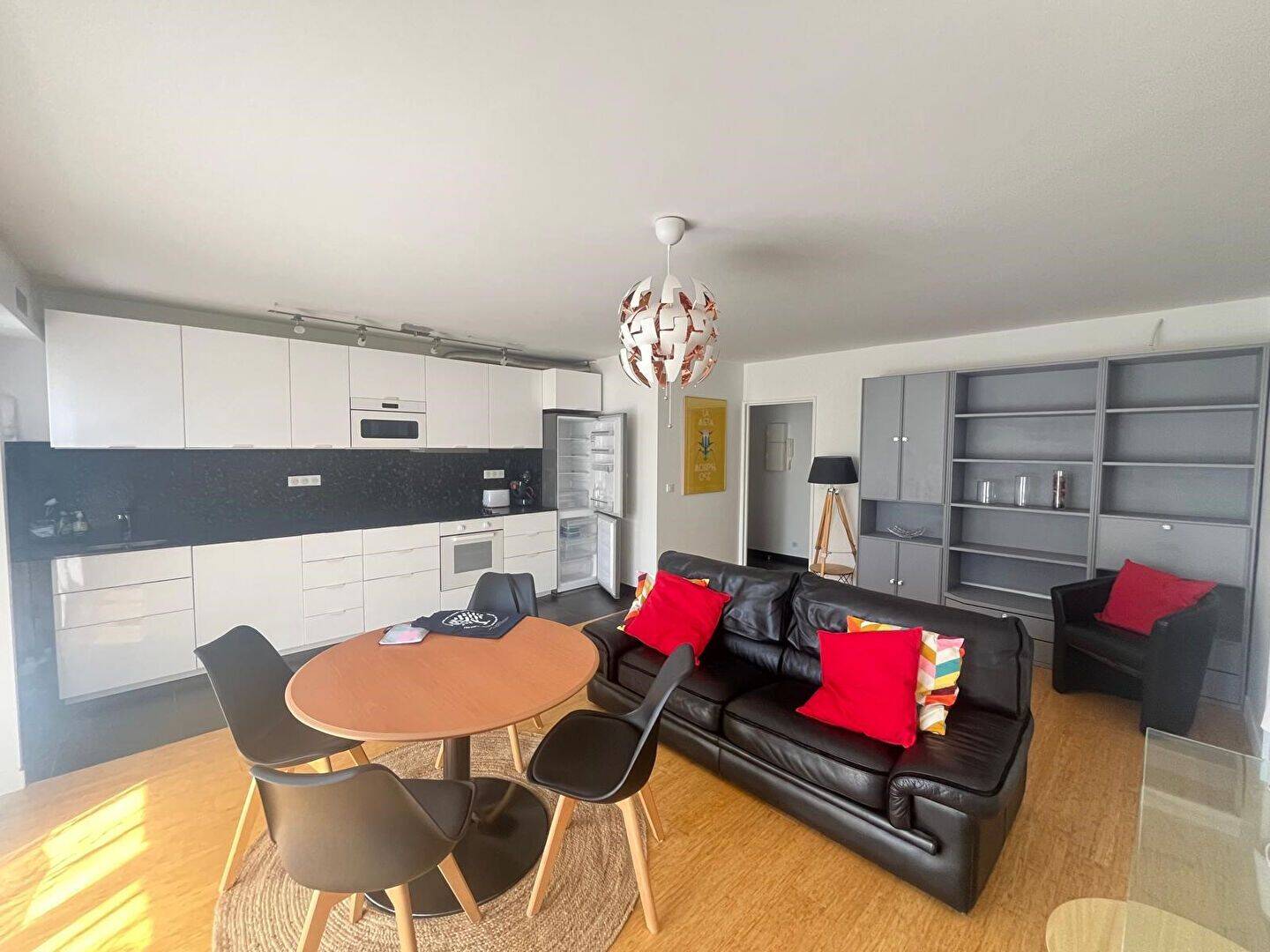 Appartement 2 pièces 52 m² · à Paris 12ème Arrondissement · 51,6 m² · 1 889 €