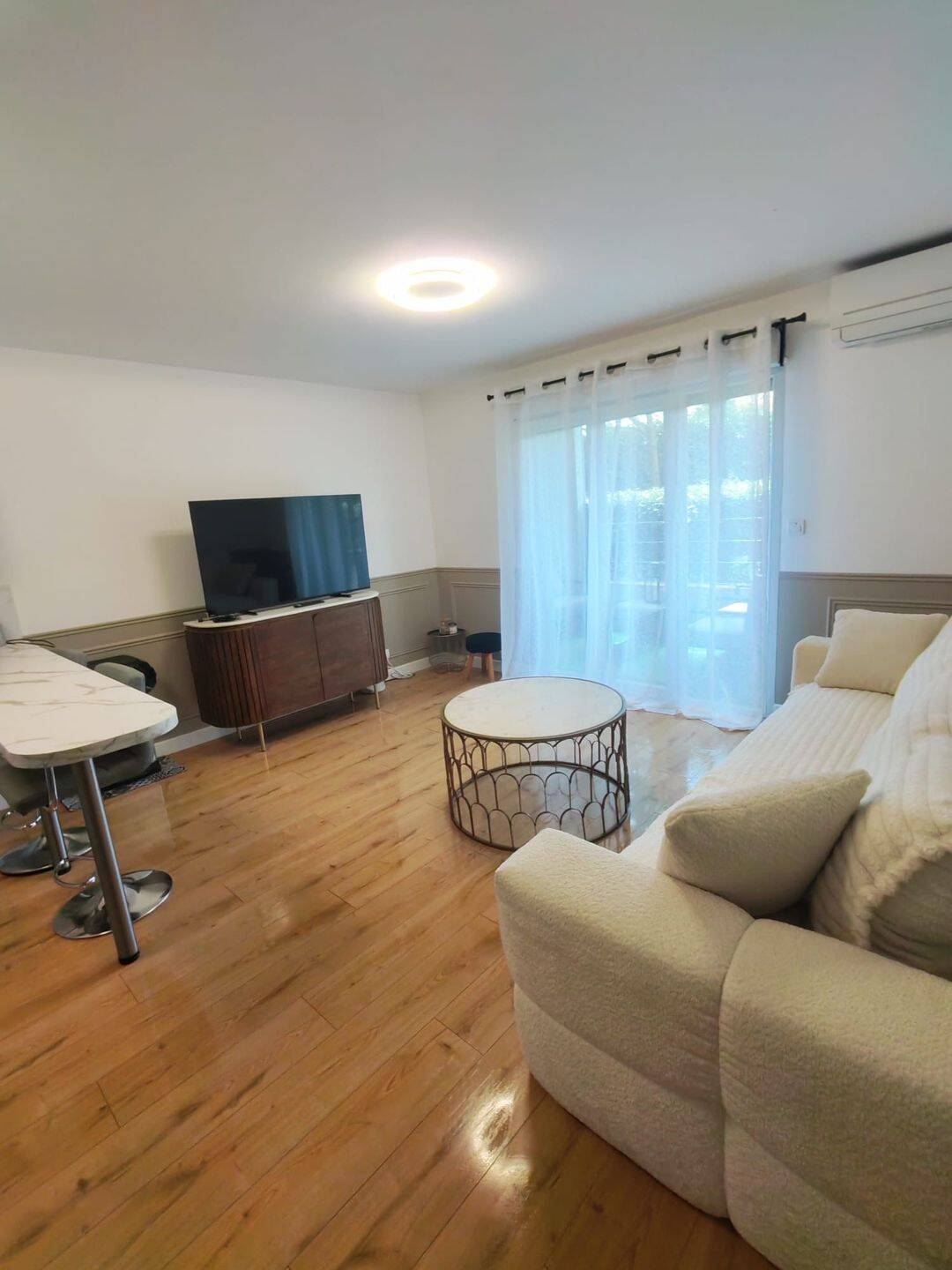 Appartement 3 pièces 57 m² · à Le Cannet · 57 m² · 1 350 €