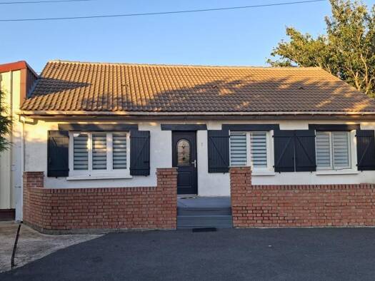 Maison de plain-pied à vendre 249 607 € 7 pièces 3 chambres 140 m² 714 m² de terrain Boyelles 62128