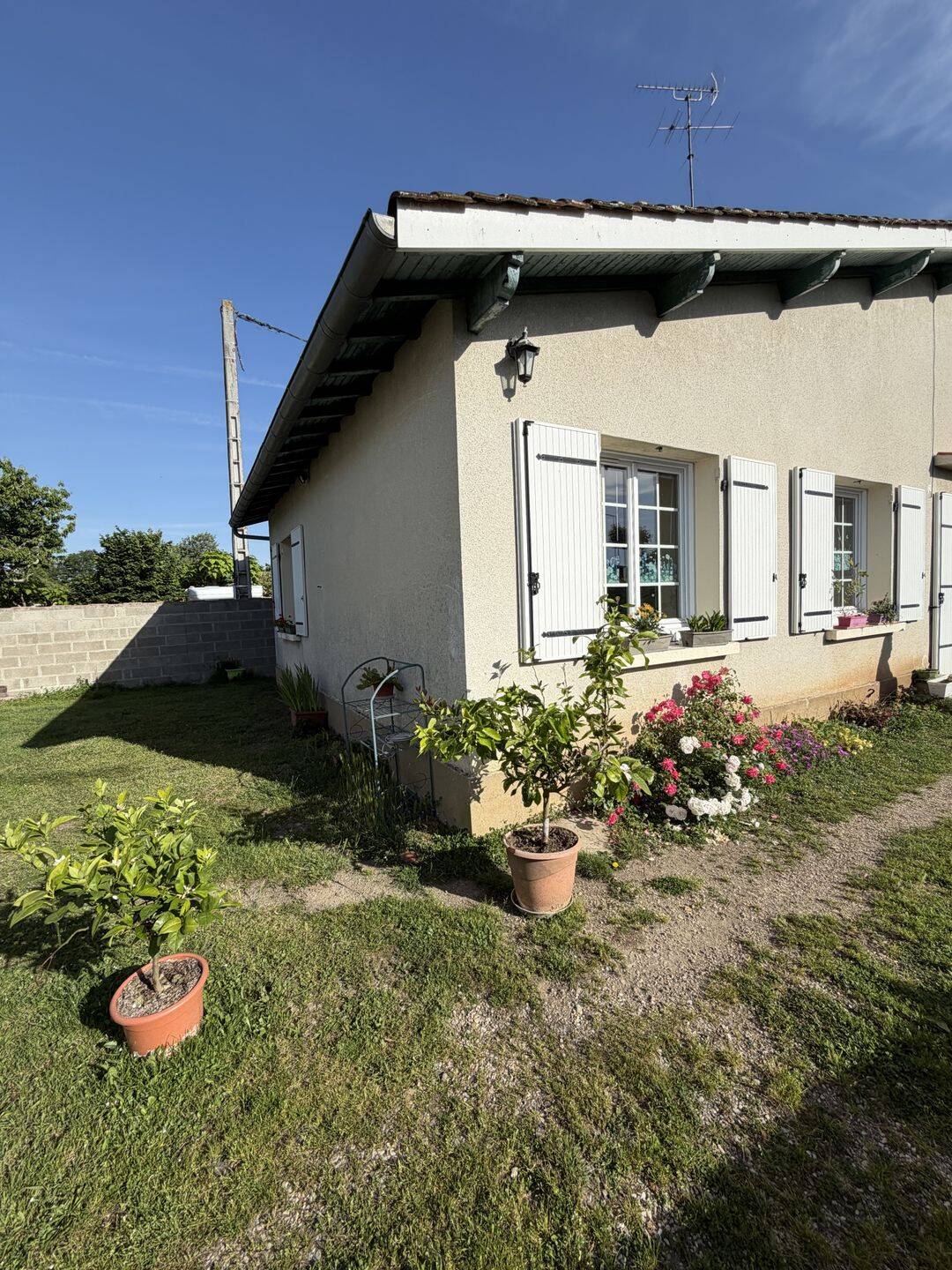 Maison 5 pièces 65 m² · à Saint-Aigulin · 65 m² · 105 000 €