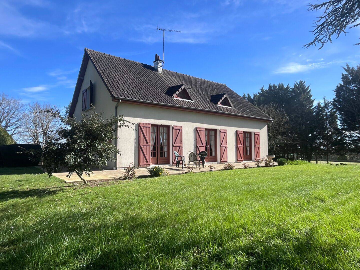 Maison 11 pièces 158 m² · à Loches · 158,4 m² · 182 100 €