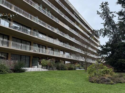 Appartement à vendre 650 000 € 4 pièces 3 chambres 107 m² Étage 2/7 Val d'Or Saint-Cloud 92210