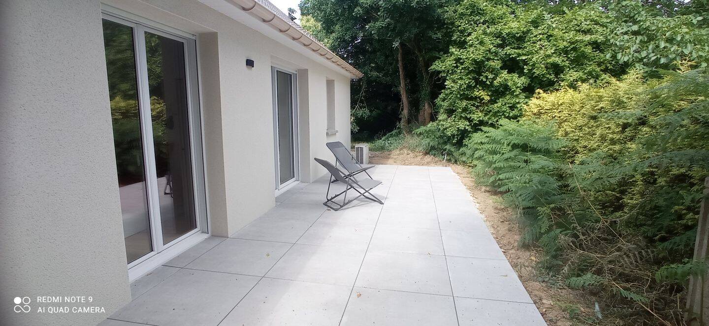 Maison 5 pièces 83 m² · à Bobital · 83 m² · 259 570 €