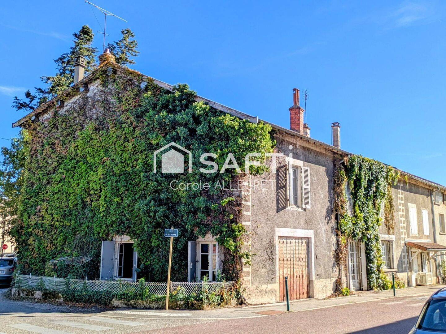 Maison 14 pièces 367 m² · à Châtillon-la-Palud · 367 m² · 283 000 €