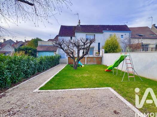 Maison à vendre 179 000 € 5 pièces 3 chambres 115 m² 400 m² de terrain Cravant 89460