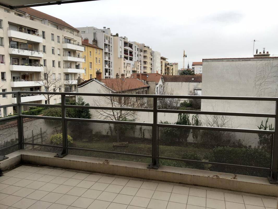 Appartement 3 pièces 63 m² · à Villeurbanne · 63 m² · 893 €/mois