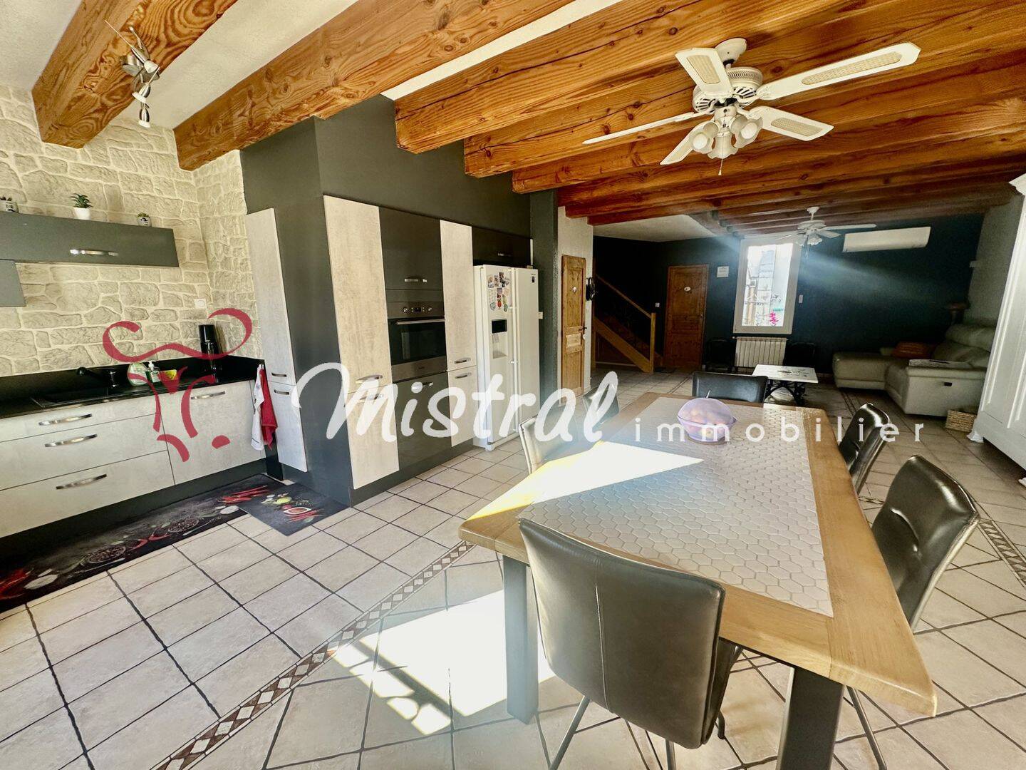 Maison 5 pièces 124 m² · à Aigues-Mortes · 123,5 m² · 565 000 €