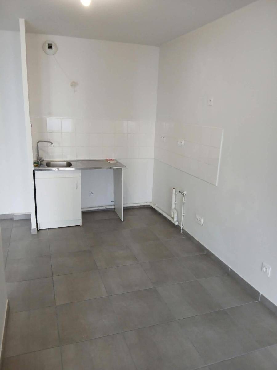 Appartement 3 pièces 67 m² · à Lyon 8ème Arrondissement · 67 m² · 977 €/mois