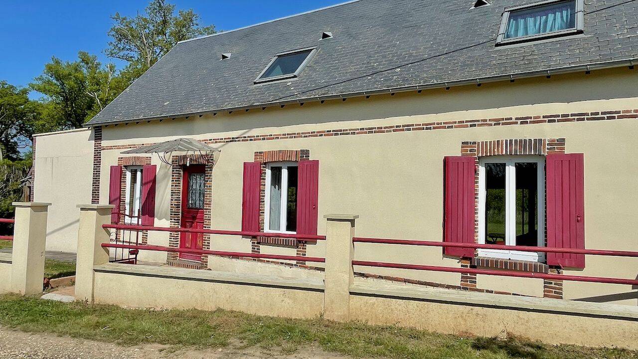 Maison 8 pièces 182 m² · à Sainte-Marie-d'Attez · 182 m² · 187 000 €