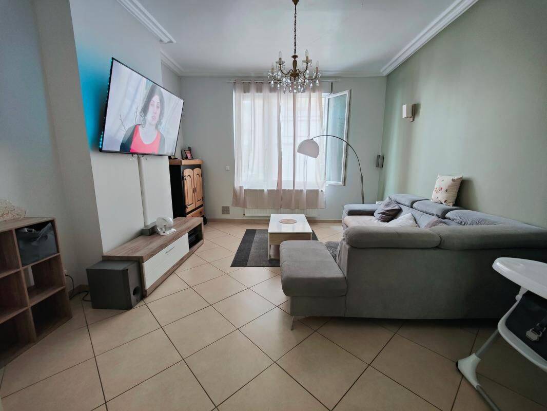 Maison 4 pièces 147 m² · à Saint-Quentin · 147 m² · 165 000 €