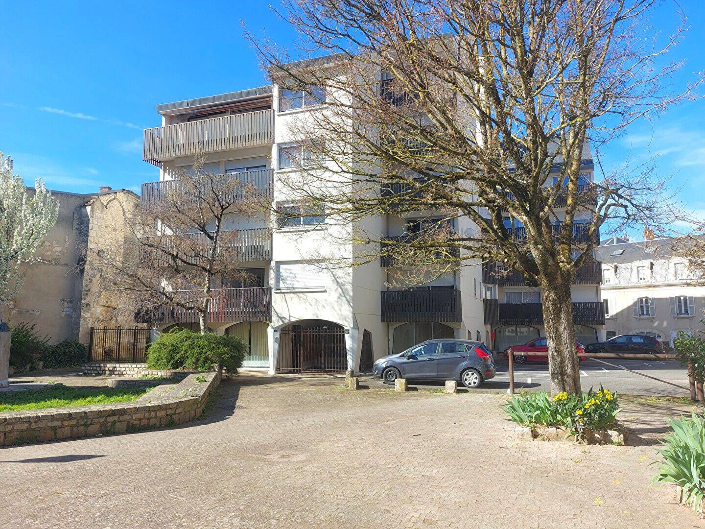 Appartement 2 pièces 43 m² · à Bourges · 43,4 m² · 74 450 €