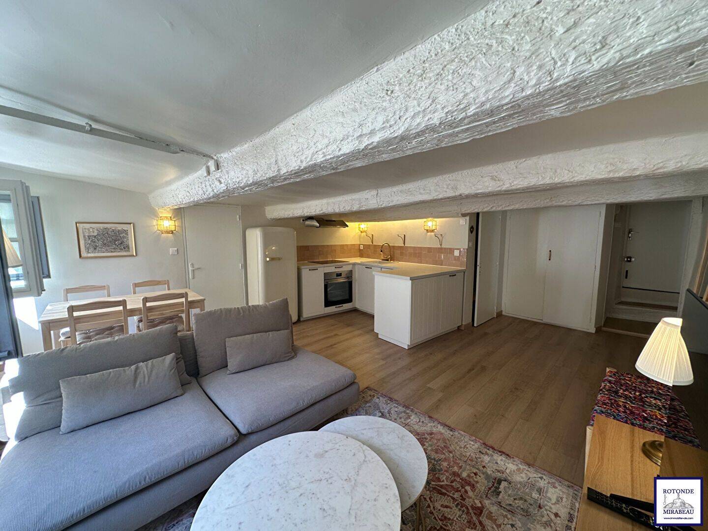Appartement 2 pièces 45 m² · à Aix-en-Provence · 45 m² · 980 €/mois