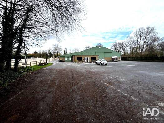 Local commercial à vendre 760 000 € 8 310 m² de surface de vente Mérignies 59710