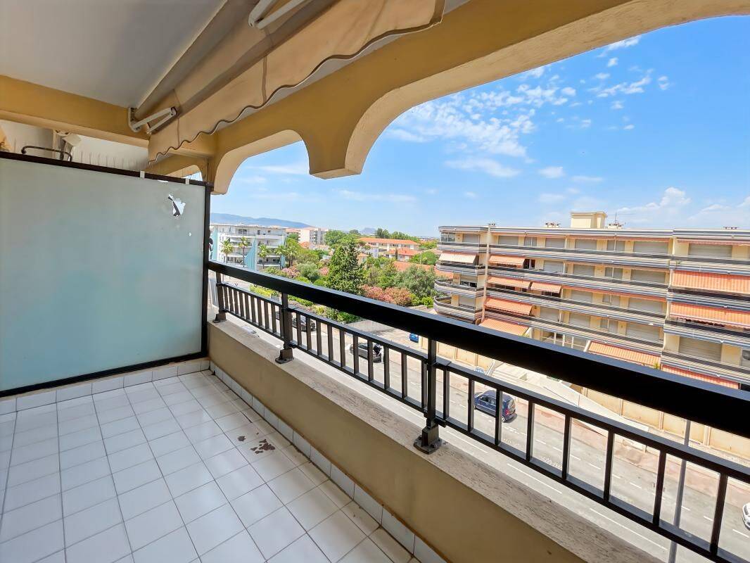 Appartement 1 pièce 26 m² · à Fréjus · 25,9 m² · 190 000 €