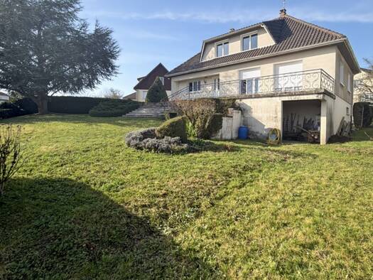 Maison de plain-pied à vendre 210 000 € 5 pièces 4 chambres 121 m² Le Bois de Saint Bon Paron 89100