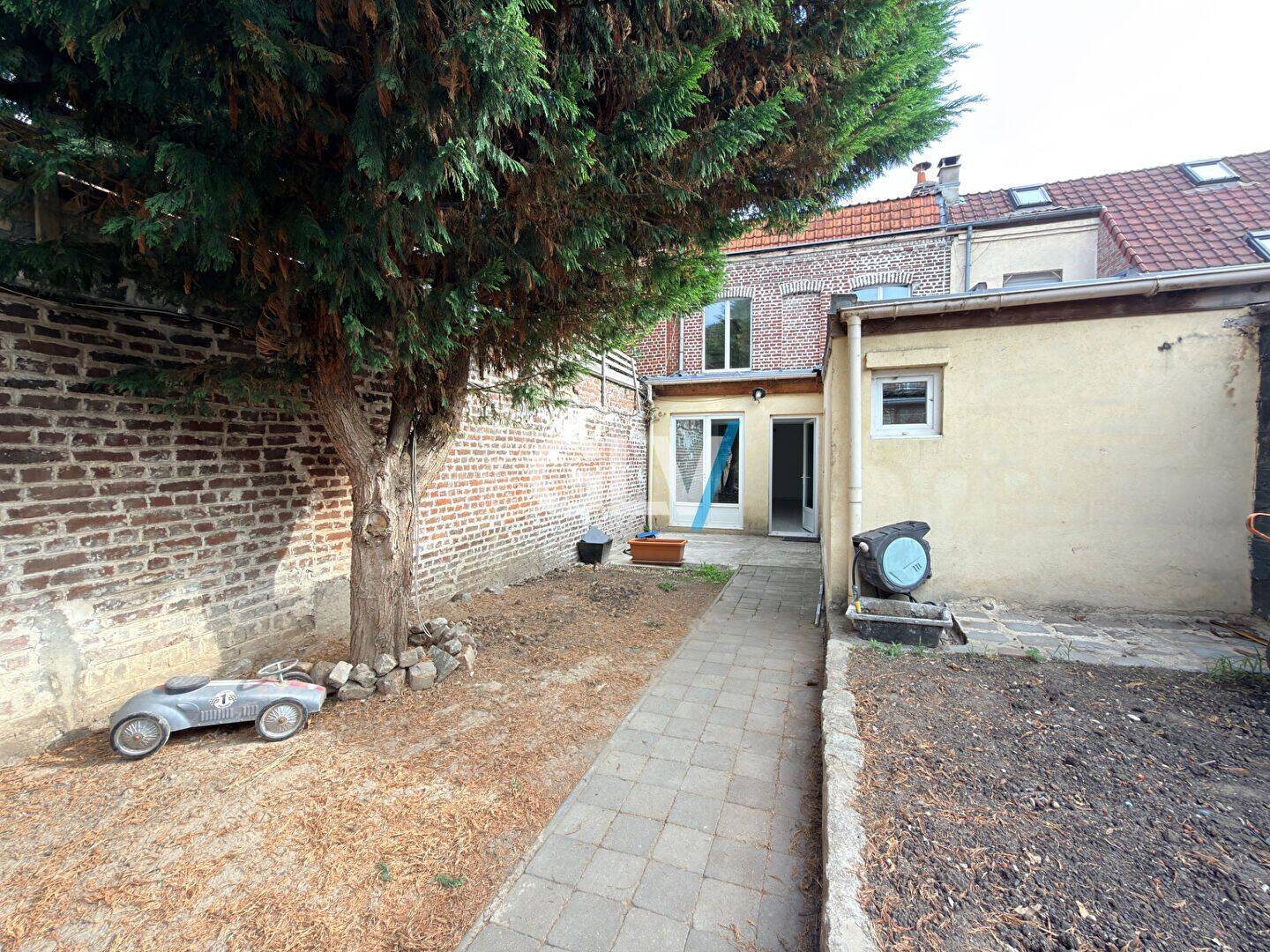 Maison 5 pièces 167 m² · à Faches-Thumesnil · 167 m² · 189 000 €