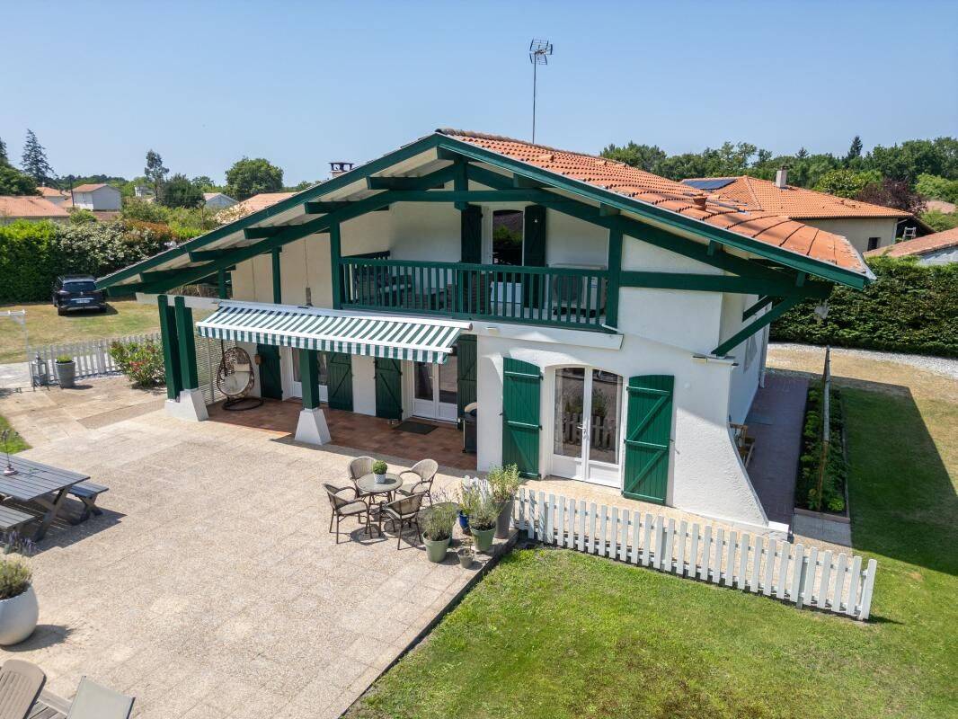 Maison 7 pièces 192 m² · à Labouheyre · 192 m² · 480 000 €