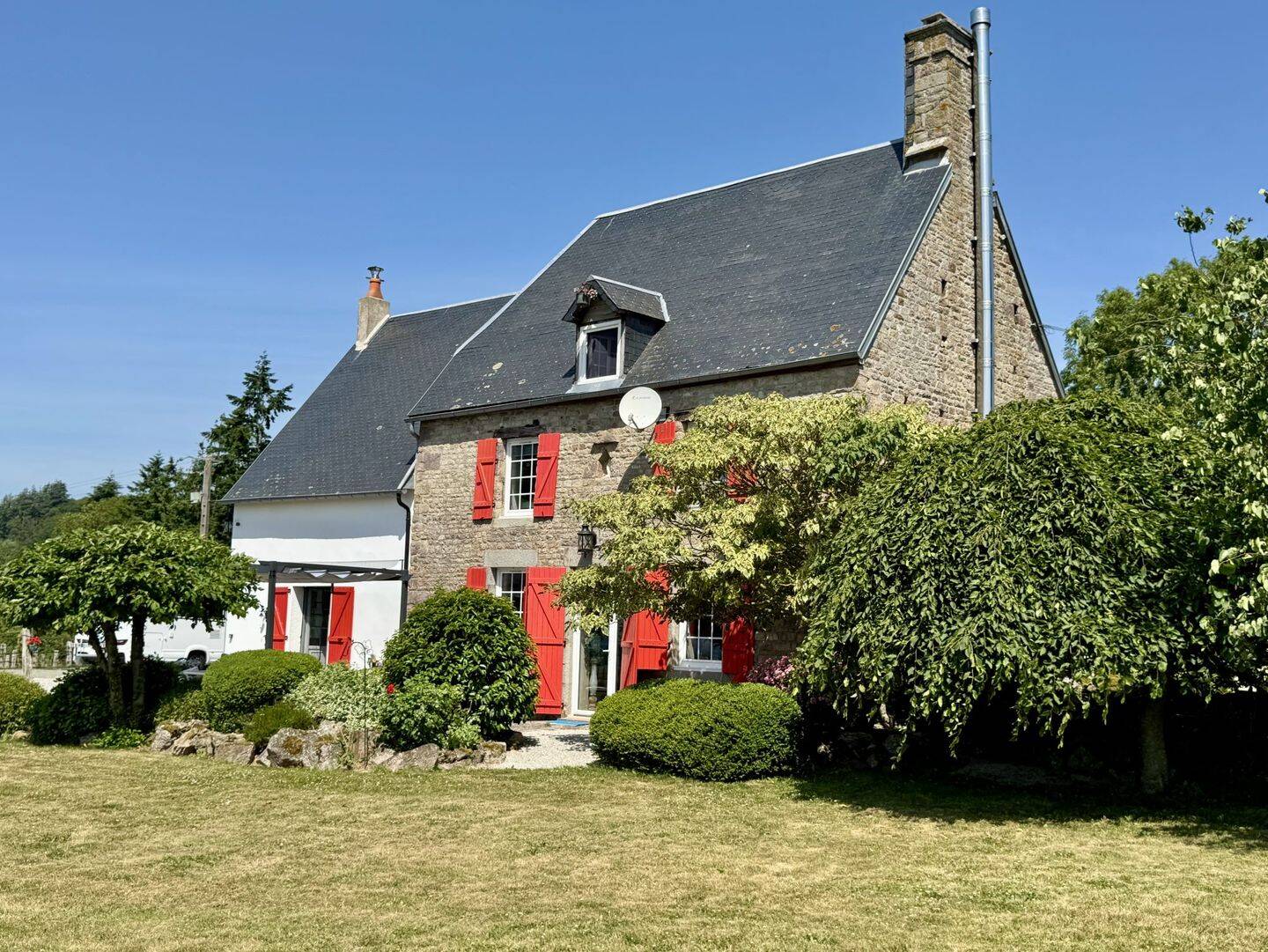 Maison 6 pièces 170 m² · à Landelles-Et-Coupigny · 170 m² · 495 000 €