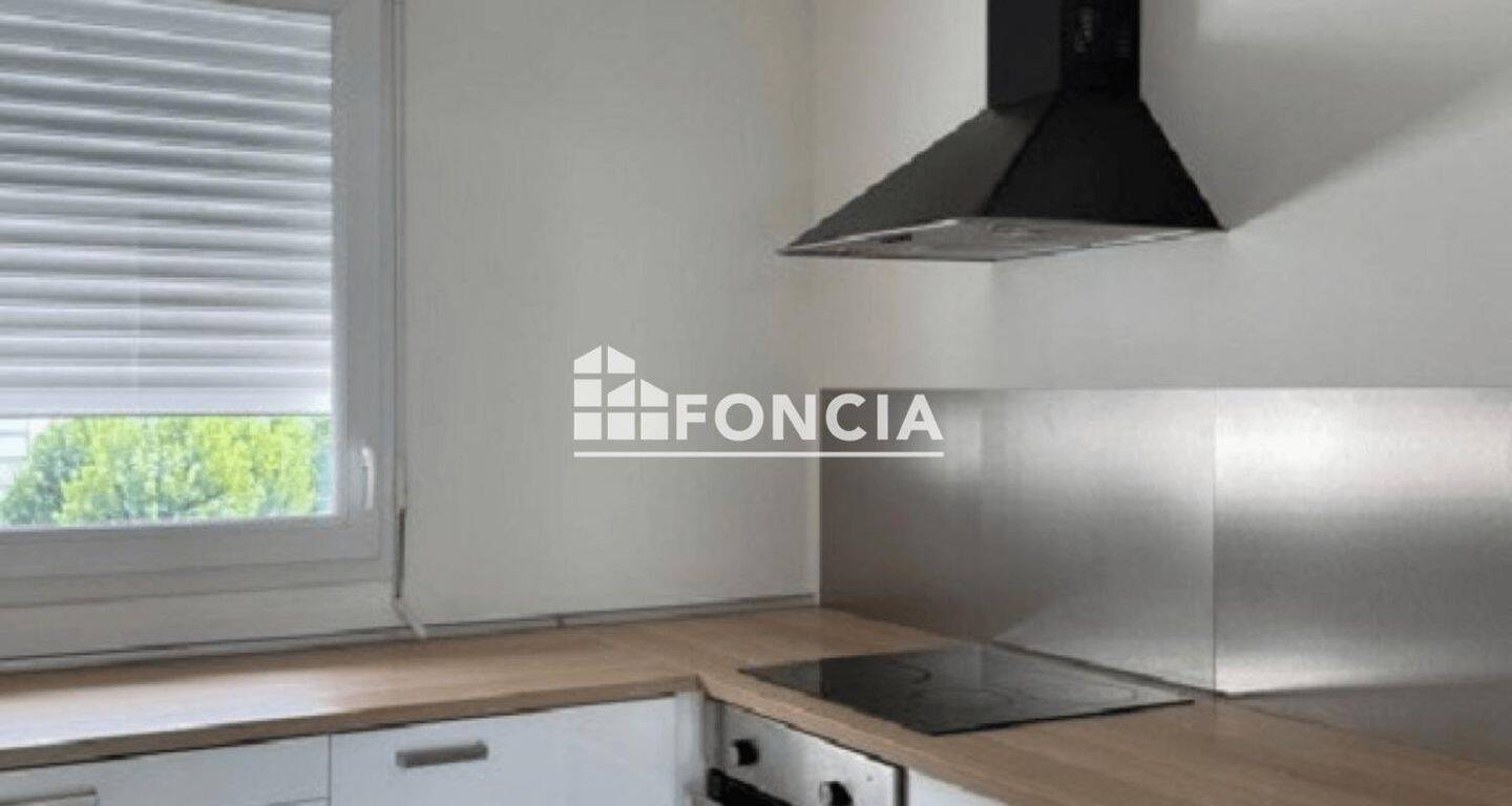 Appartement 3 pièces 70 m² · à Cergy · 69,5 m² · 1 261 €